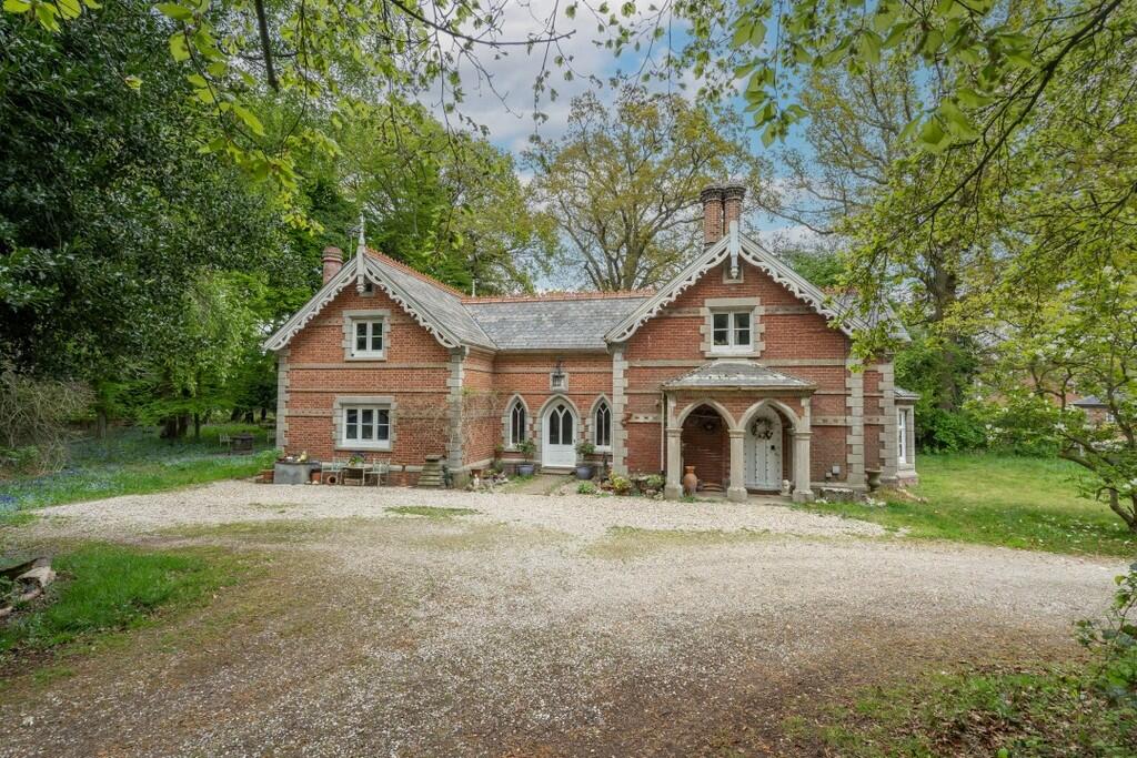 Main image of property: Hainford, Norwich