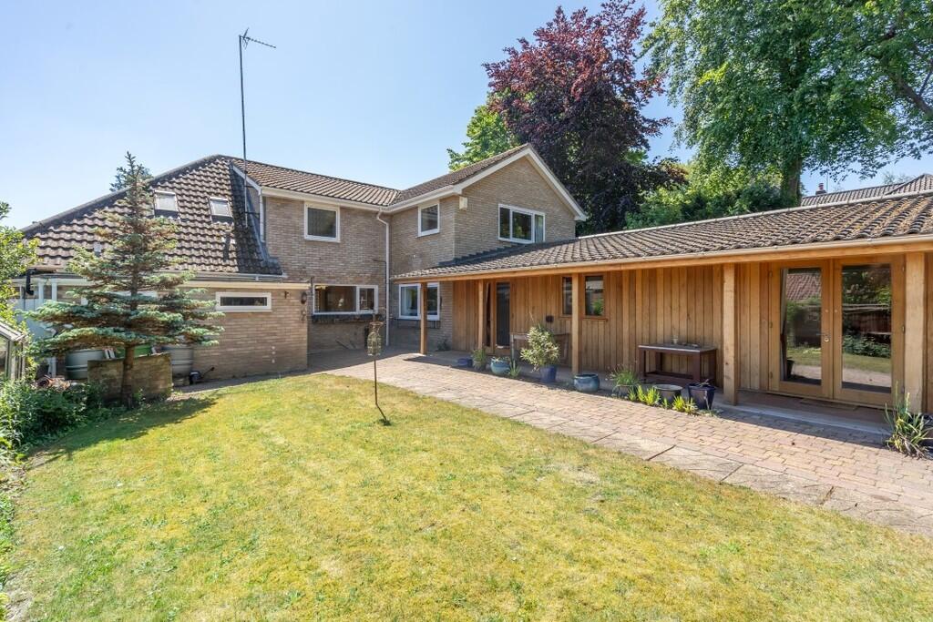 Main image of property: Cringleford