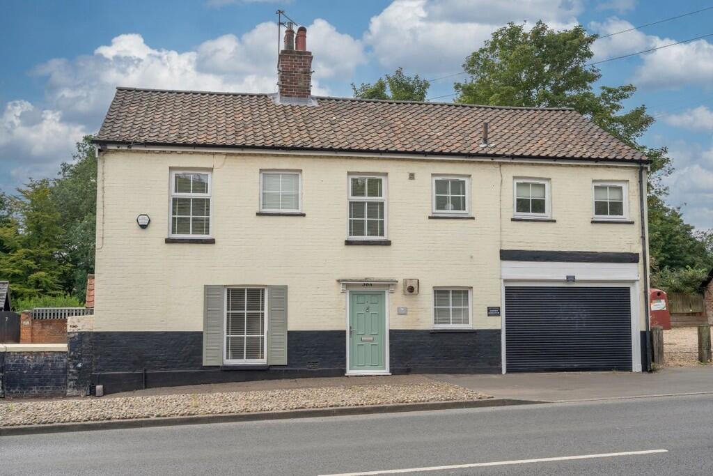 Main image of property: Thorpe St Andrew