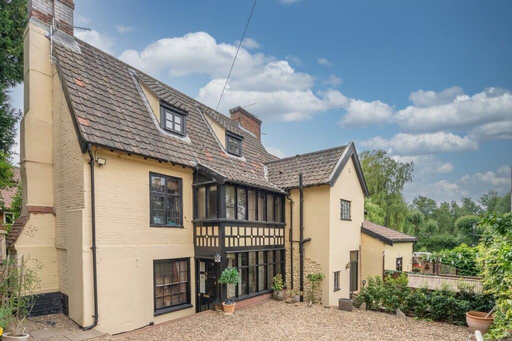 Main image of property: Thorpe St Andrew