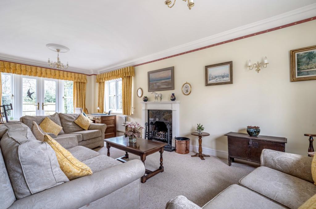 5 bedroom detached house for sale in Stanford in the Vale, Faringdon ...