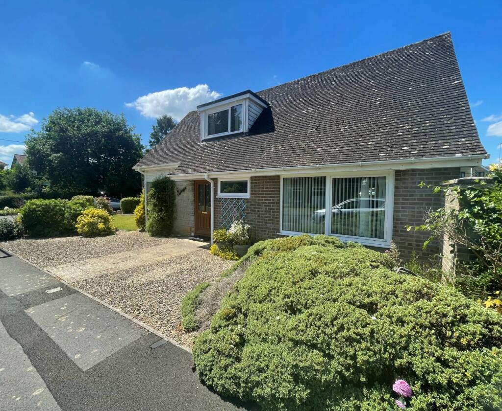 Main image of property: Catherine Close, Shrivenham, Swindon, Oxfordshire, SN6