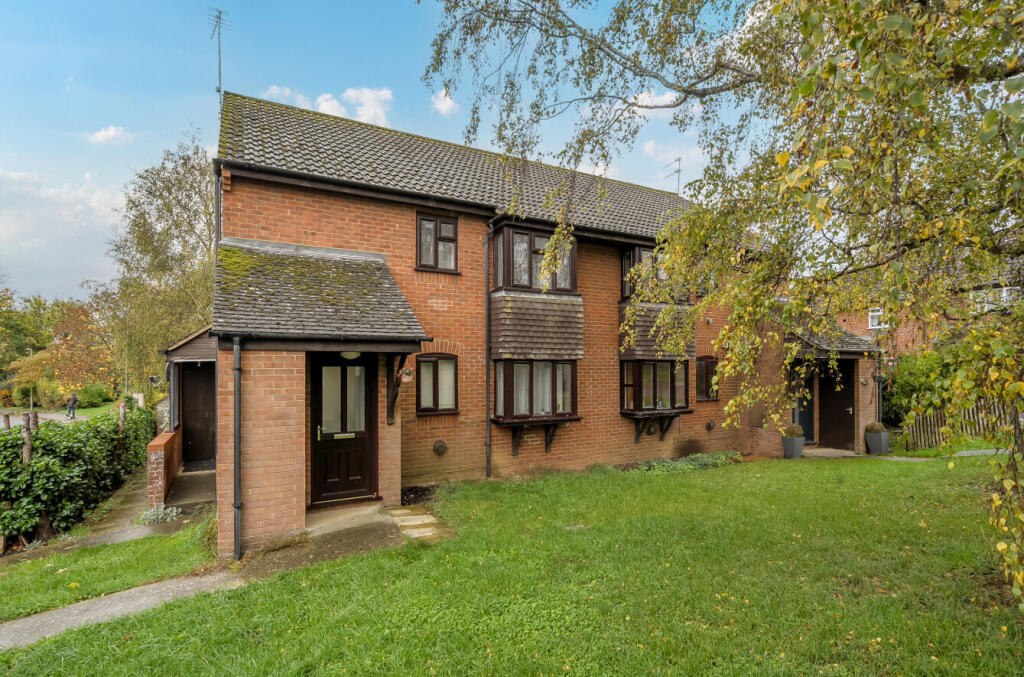 Main image of property: Berners Way, Faringdon, SN7