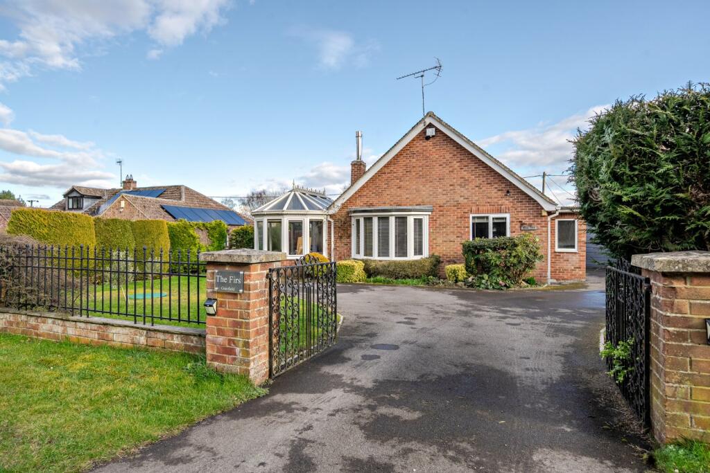 Main image of property: Gainfield, Buckland, Faringdon, Oxfordshire, SN7