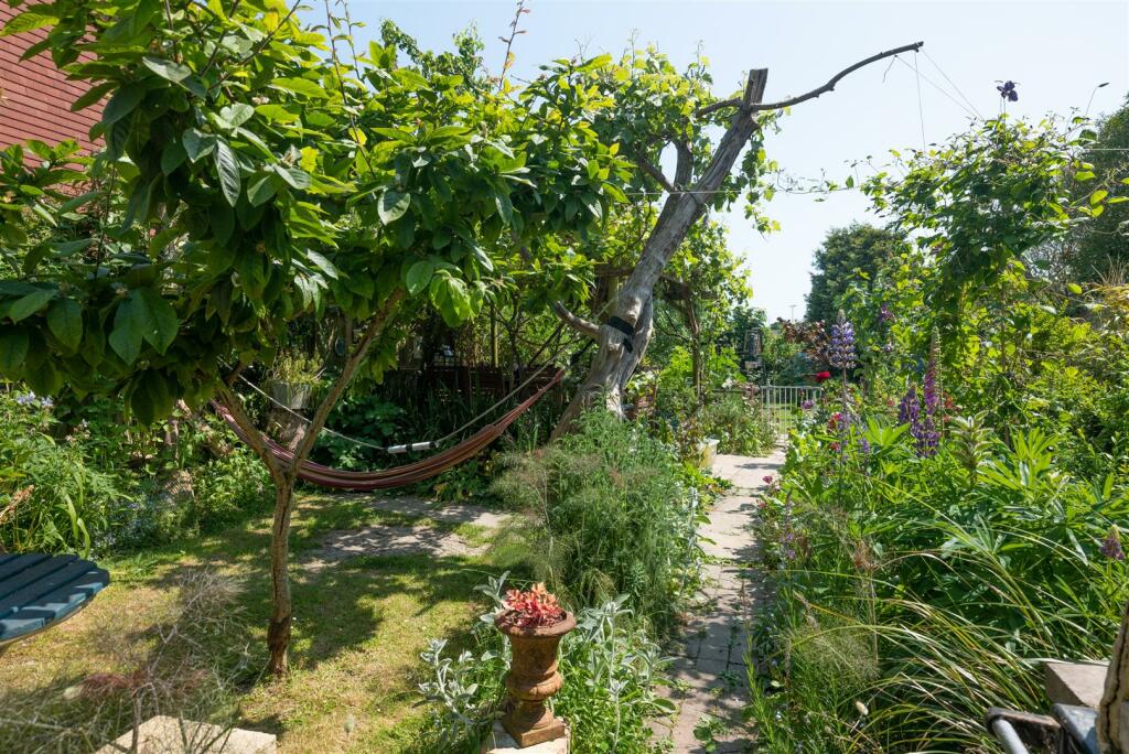 Additional property image - The Village Shop, Coldharbour Road, Upper Dicker, Hailsham