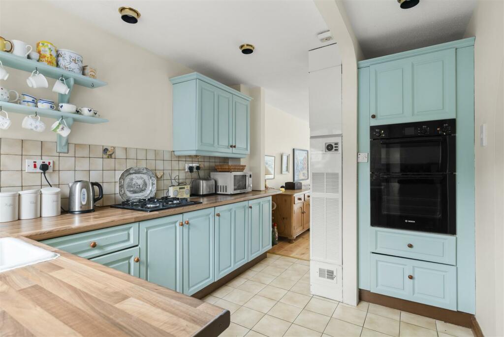 Additional property image - Warren Drive, LEWES