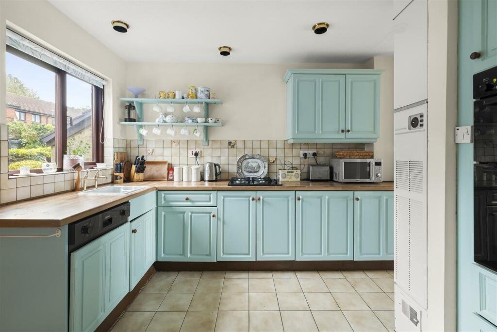 Additional property image - Warren Drive, LEWES