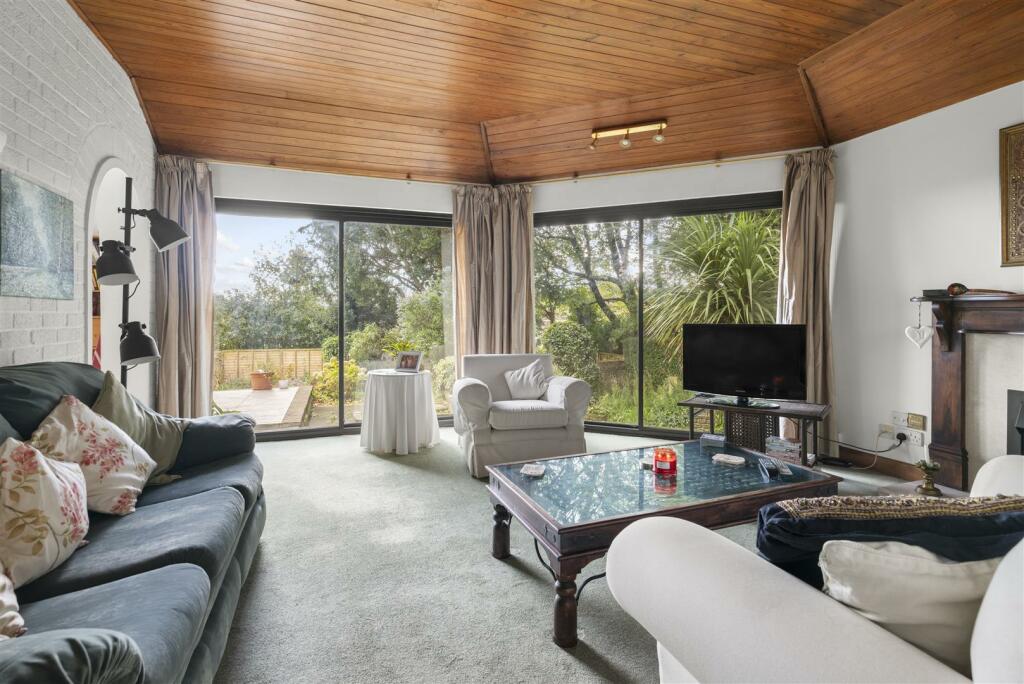 Additional property image - Warren Drive, LEWES