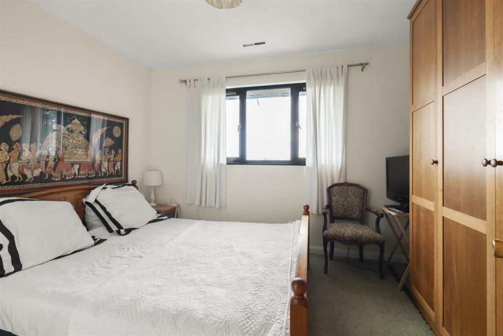 Additional property image - Warren Drive, LEWES