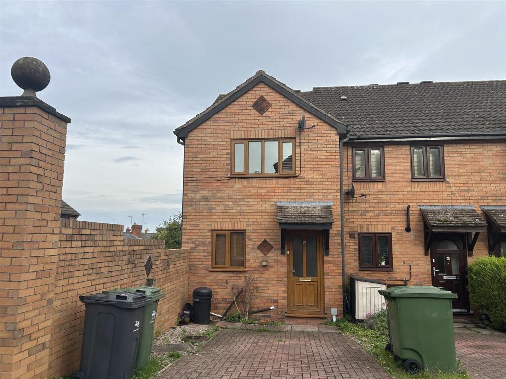 Main image of property: Clayfield Drive, Malvern