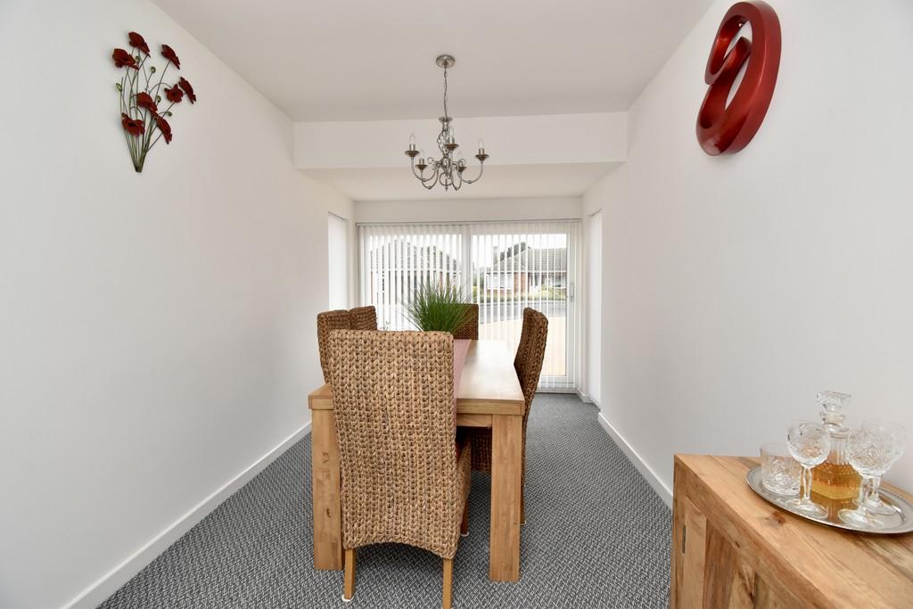2 bedroom detached bungalow for sale in Manor Road, North Hykeham