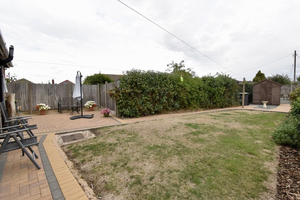 2 bedroom detached bungalow for sale in Manor Road, North Hykeham