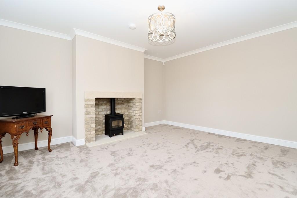 5 bedroom detached house for sale in The Fields, Washingborough