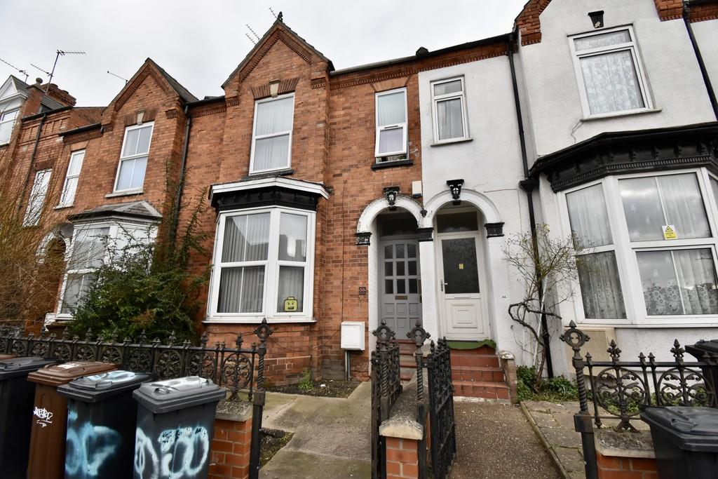 5 bedroom terraced house for sale in Monks Road, Lincoln, LN2