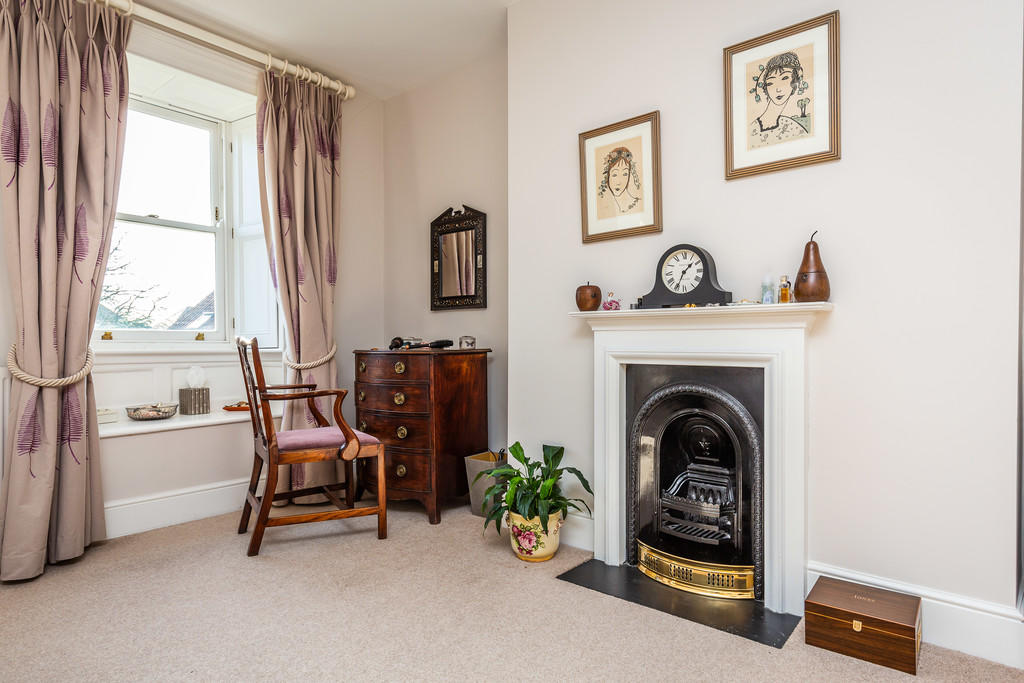 7 bedroom detached house for sale in Waddington House, Maltkiln Lane