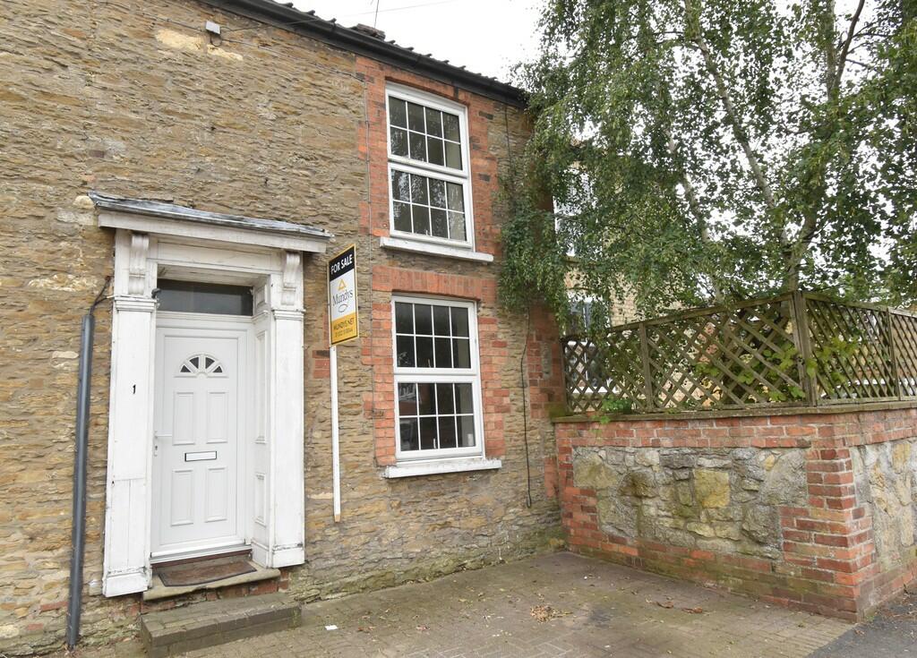 2 bedroom cottage for sale in Front Street, Normanbybyspital, LN8
