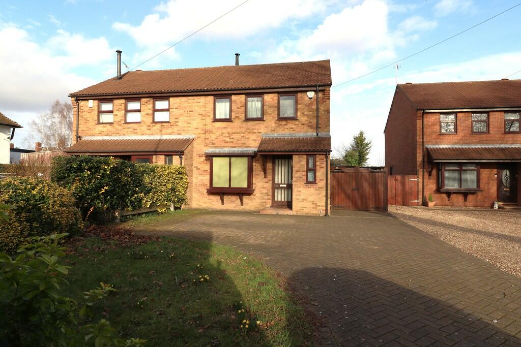 3 bedroom semidetached house for sale in Skellingthorpe Road, Lincoln, LN6