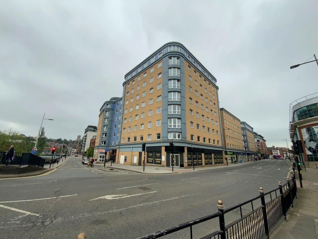 6 bedroom apartment for sale in The Junxion, Brayford Wharf East, Lincoln, LN5