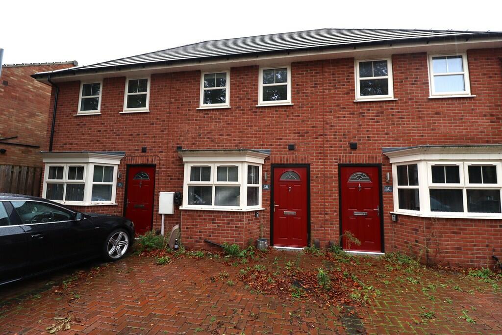 2 bedroom terraced house for sale in St. Annes Close, Lincoln , LN2