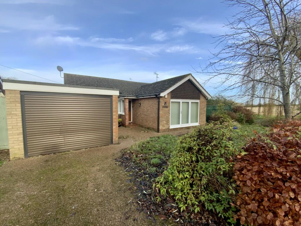 3 bedroom detached bungalow for sale in Kerrison View, Nettleham, LN2