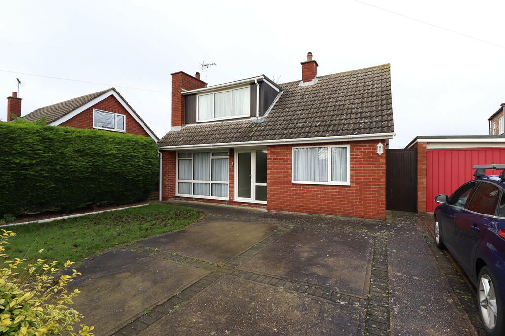 3 bedroom detached house for sale in Merleswen, Dunholme, LN2