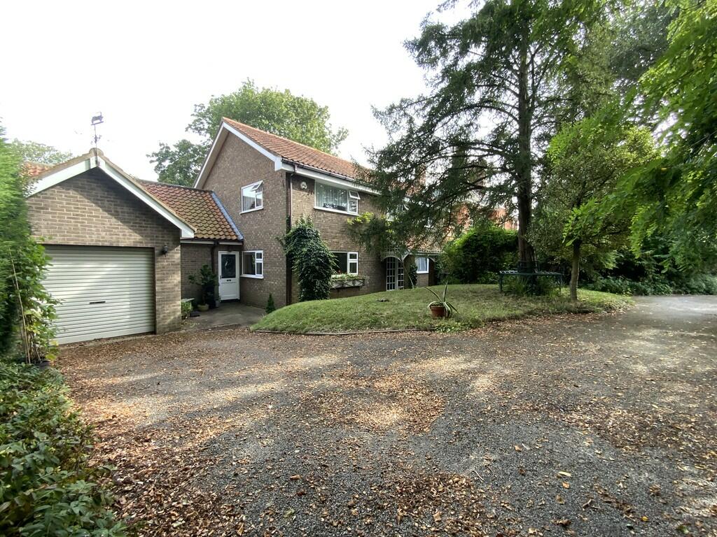 5 bedroom detached house for sale in Nettleham Road, Lincoln, LN2