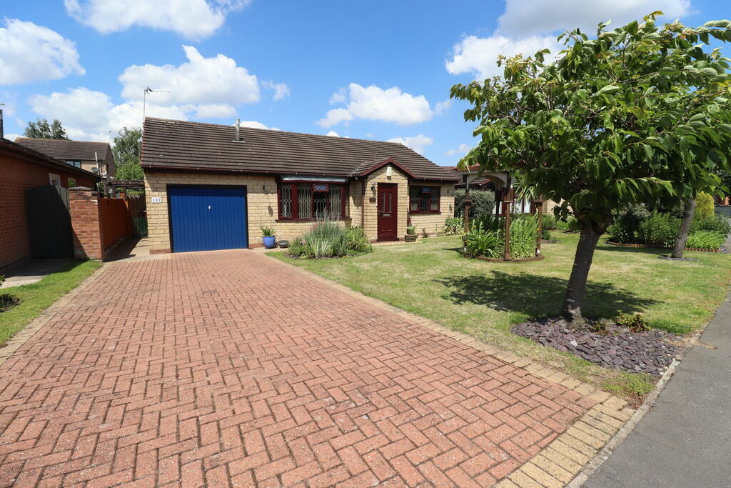 3 bedroom detached bungalow for sale in Elsham Crescent, Lincoln, LN6