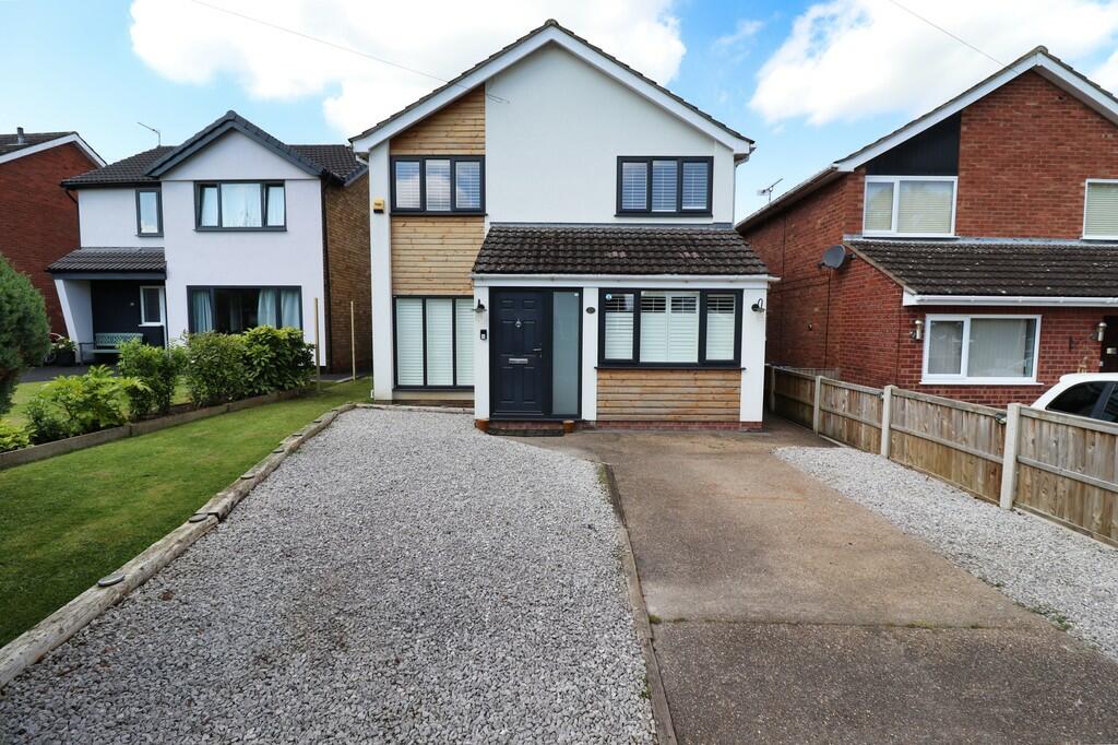 3 bedroom detached house for sale in Willowfield Avenue, Nettleham, LN2