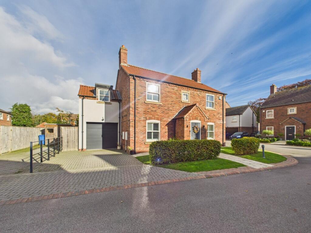 Main image of property: Blakedale Drive, Driffield, YO25 6BD
