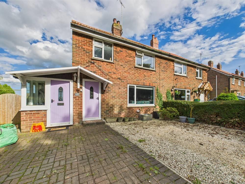 Main image of property: Queens Mead, Lund, YO25 9TJ