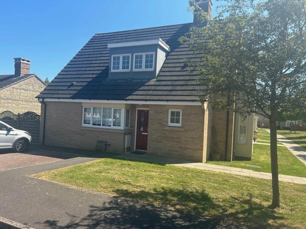 3 bedroom retirement property for sale in The Croft, Bourne, PE10