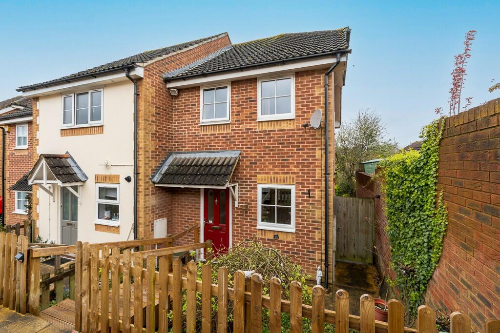 2 bedroom end of terrace house for sale in Sunnyfield Rise, Bursledon, Southampton, SO31