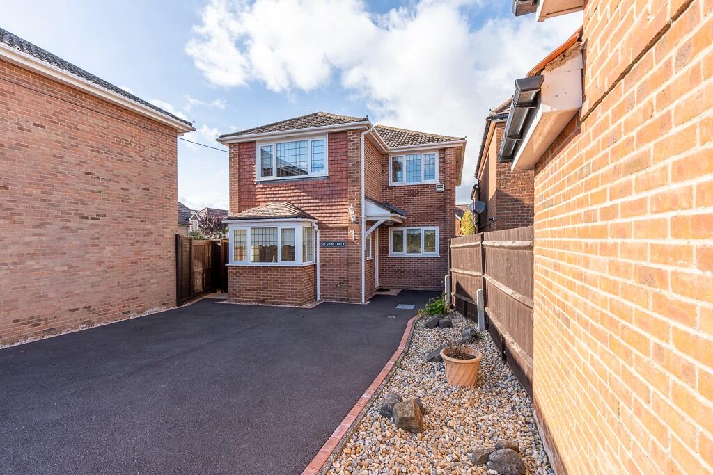 Main image of property: Green Lane, Bursledon, Hampshire, SO31