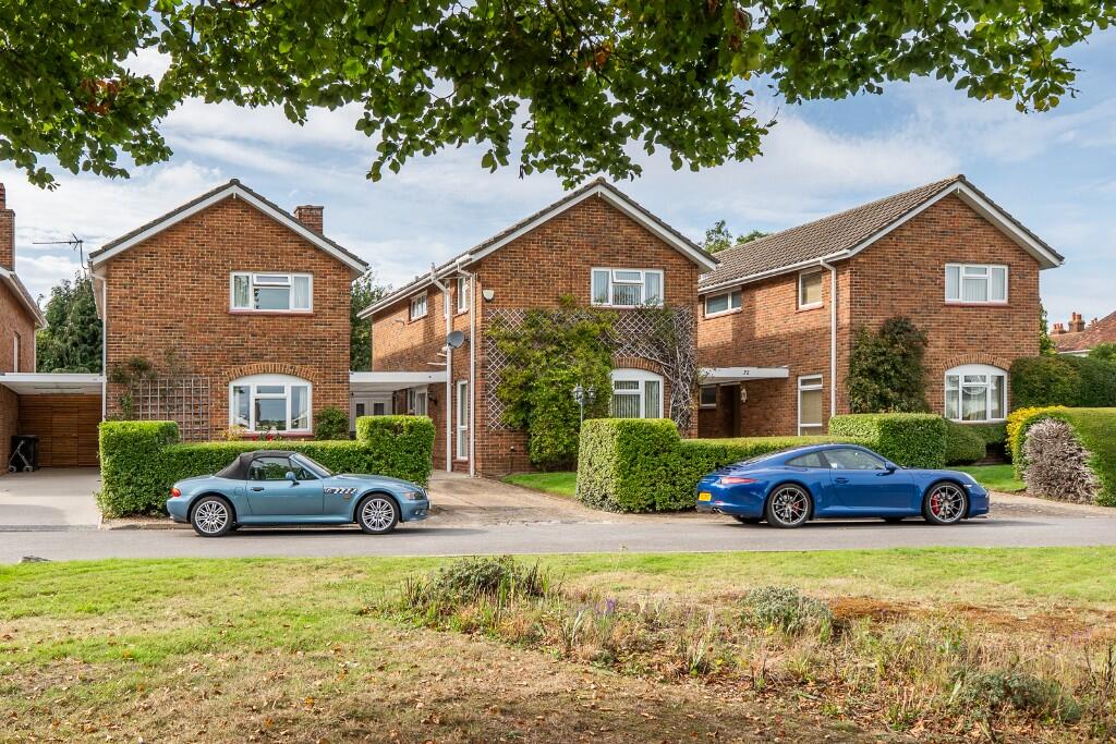 Main image of property: River Green, Hamble, SO31