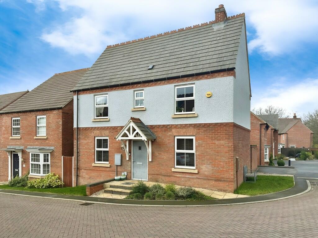 3 bedroom detached house for sale in Cowslip Lane, Coalville, LE67