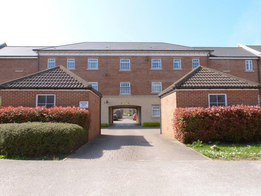 2 bedroom flat for sale in Shawbury Avenue, Kingsway, Quedgeley, GL2