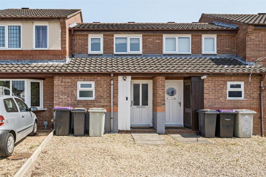 Main image of property: College Close, Horncastle, Lincs, LN9 6BY