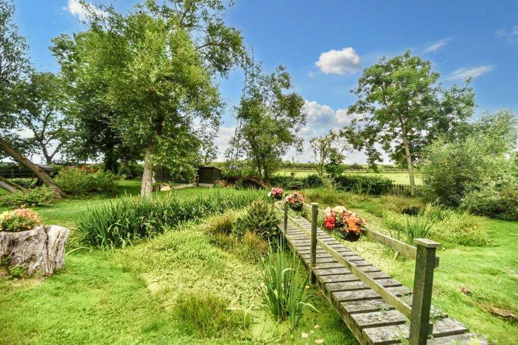 Additional property image - Willow Cottage, Robeyfields Farm, Heanor Road, Smalley, Ilkeston