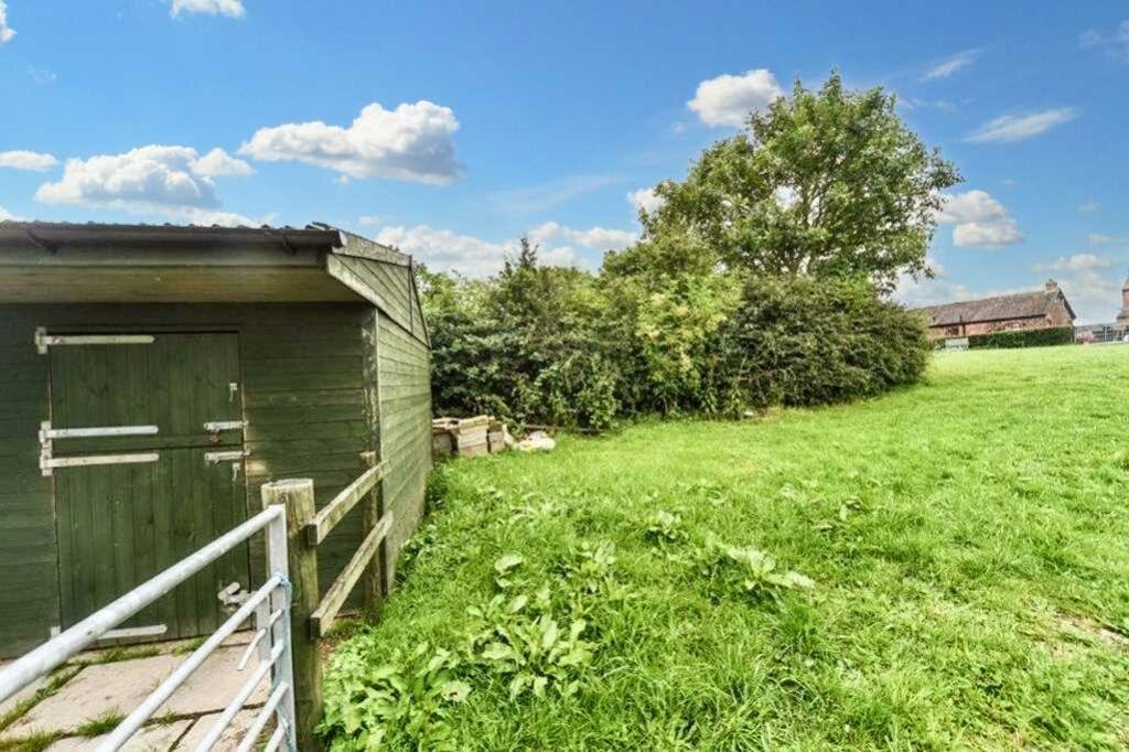 Additional property image - Willow Cottage, Robeyfields Farm, Heanor Road, Smalley, Ilkeston