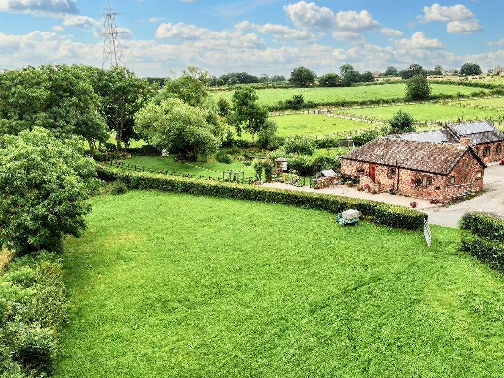 Additional property image - Willow Cottage, Robeyfields Farm, Heanor Road, Smalley, Ilkeston
