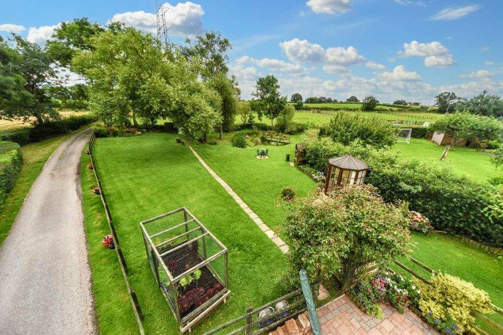 Additional property image - Willow Cottage, Robeyfields Farm, Heanor Road, Smalley, Ilkeston