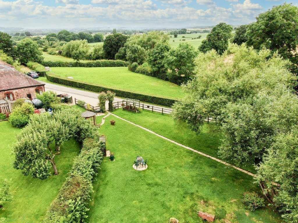 Additional property image - Willow Cottage, Robeyfields Farm, Heanor Road, Smalley, Ilkeston