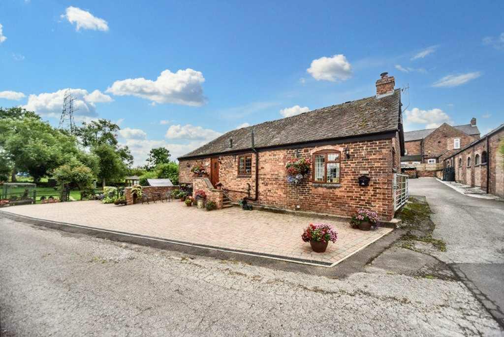 Additional property image - Willow Cottage, Robeyfields Farm, Heanor Road, Smalley, Ilkeston