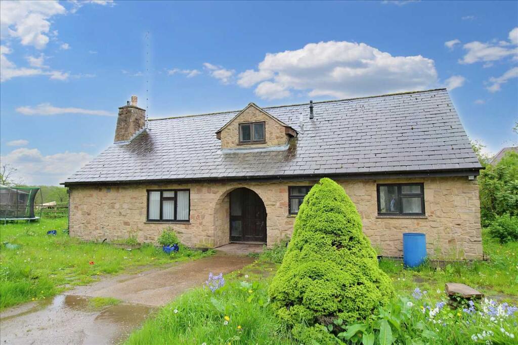 Main image of property: Holroyd Circle, Brinsley, Nottingham