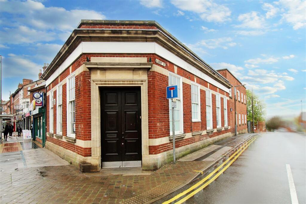 Commercial property for rent in Nottingham Road, Eastwood, Nottingham, NG16