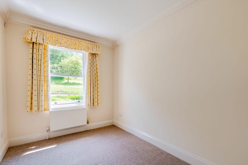 Additional property image - Trossachs Drive, Bath