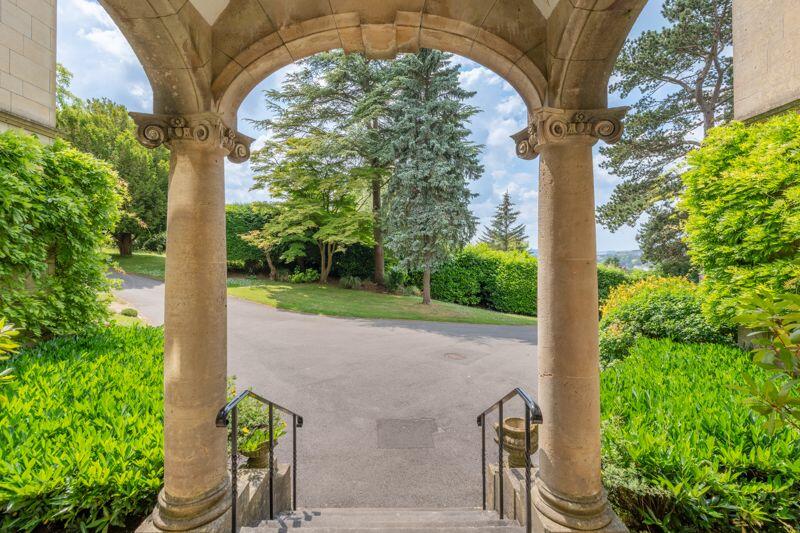 Additional property image - Trossachs Drive, Bath