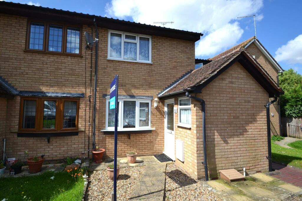 2 bedroom house for sale in Downhall Ley, Buntingford, SG9