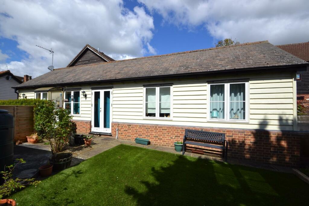 2 bedroom detached bungalow for sale in Bakehouse Court, High Street