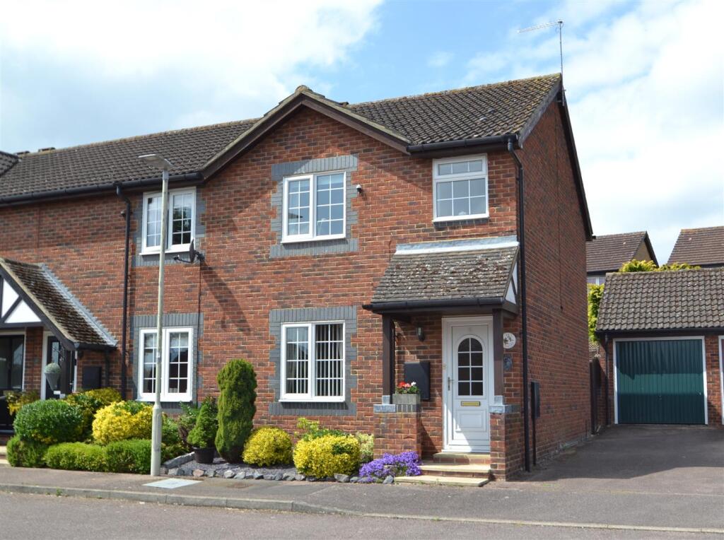 Main image of property: Peasmead, Buntingford